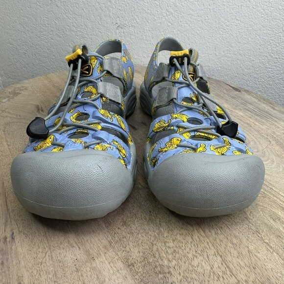 KEEN Sunport Youth Size 4 Blue Yellow Fish Waterproof Outdoor Sandals US 4 37 EU - Picture 2 of 7